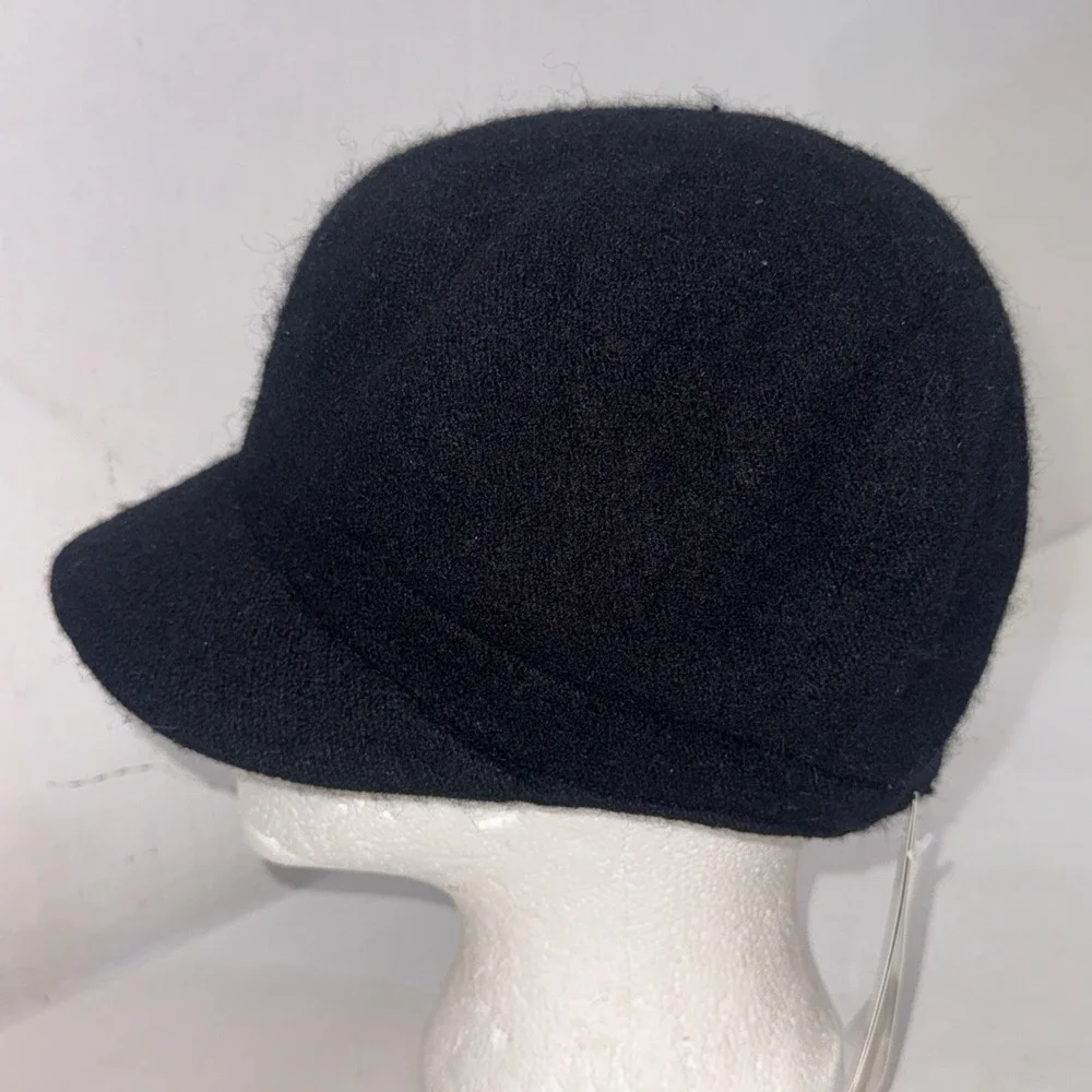 August Silk Wool Equestrian Fashion Versatile Woolen Hat Autumn Winter Hat New